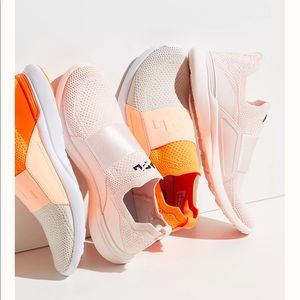 APL shoes